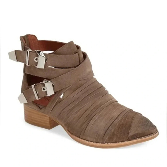Jeffrey Campbell Nuestra Suede Cut-Out Buckle Booties Size 9 - Picture 1 of 11